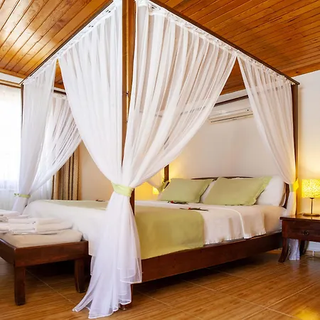 Aphrodite Hotel