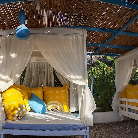 Aphrodite 3*