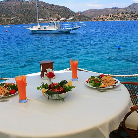 Aphrodite Hotel 3*